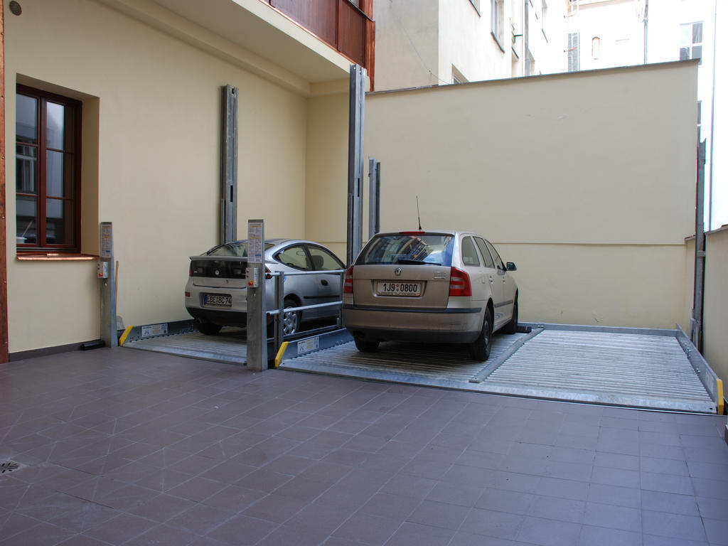 Hotell Ea Downtown 4*