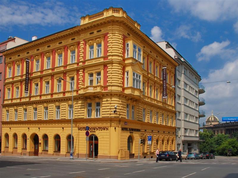 Hotell Ea Downtown 4*