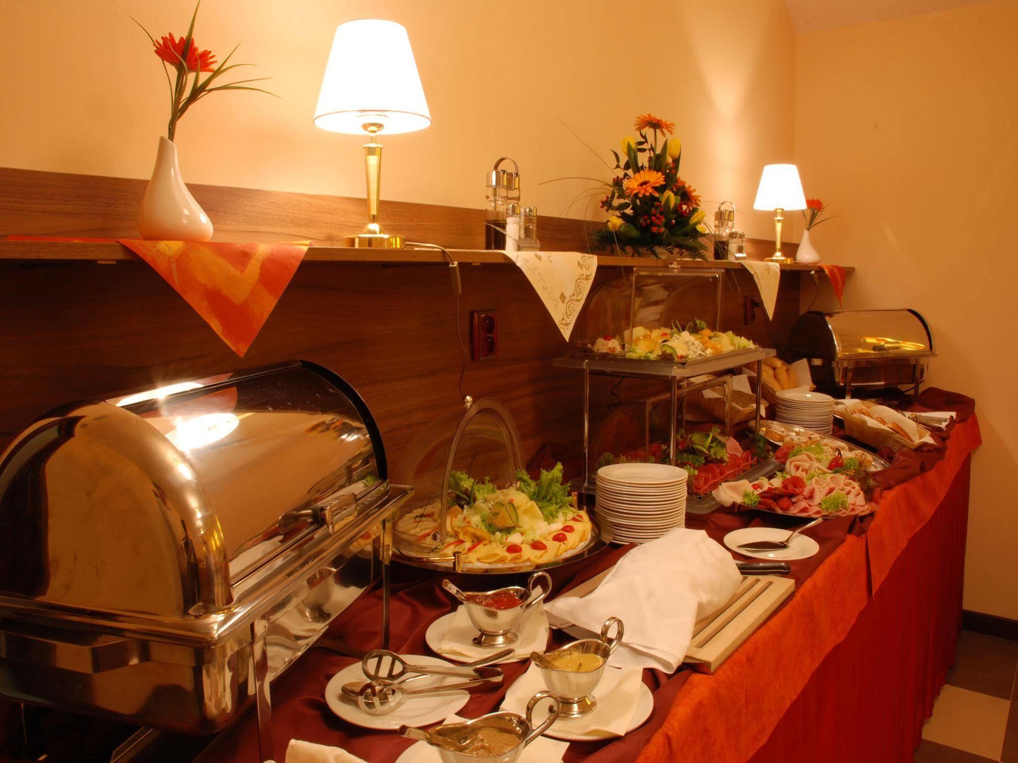 Hotell Ea Downtown Prag