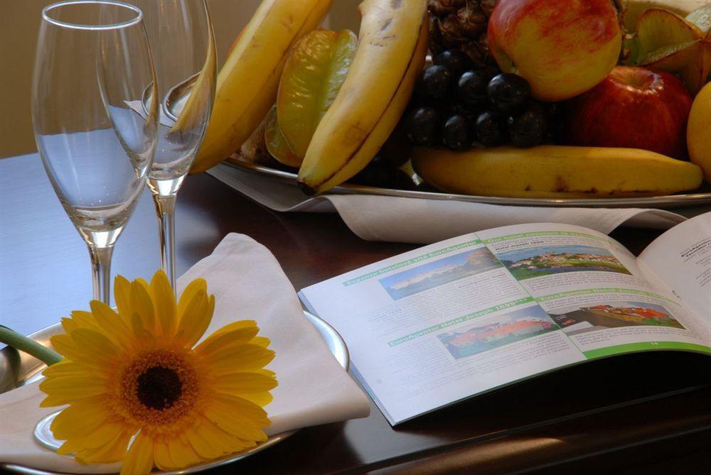 Ea Downtown Hotell 4*